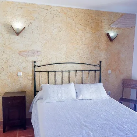 Paradise كوراليهو