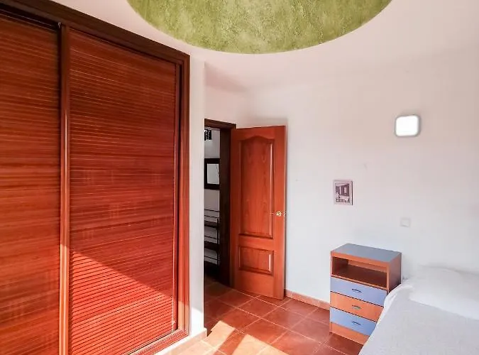 Paradise * Κοραλέχο